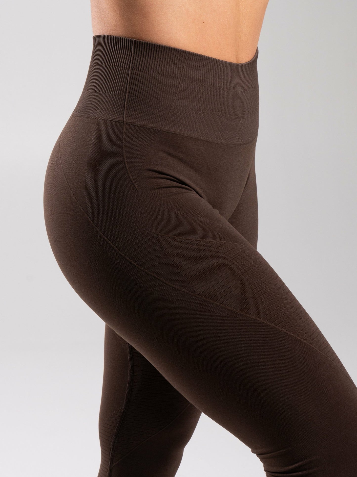 Revive High Rise Legging - Walnut | Alphalete