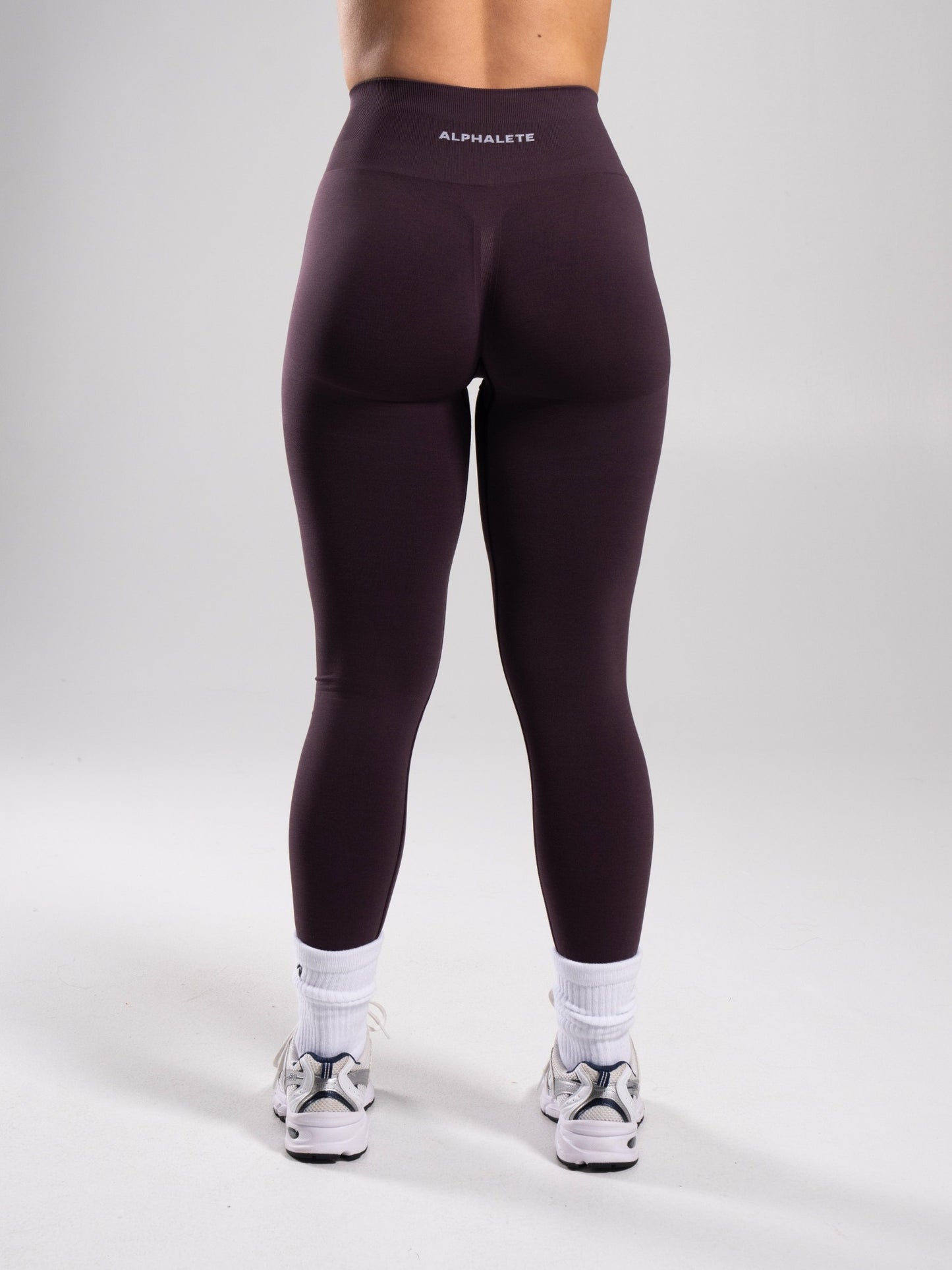Pump High Rise Legging - Black Garnet | Alphalete