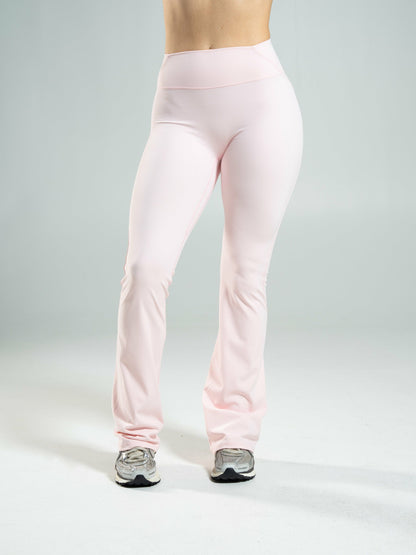 Aura Ultra-High Rise Flared Pant Long - Ballet Pink | Alphalete