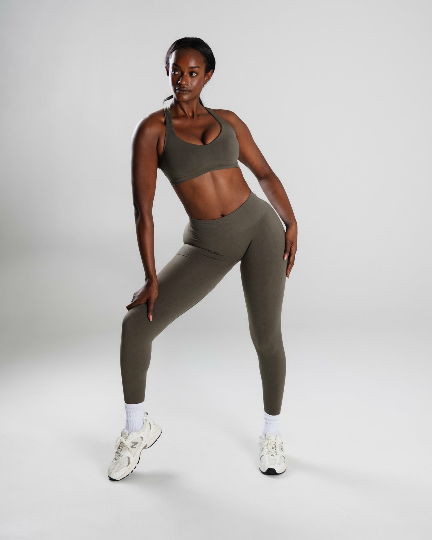 Elevate Bra - Khaki - Best Sports Bra | Alphalete