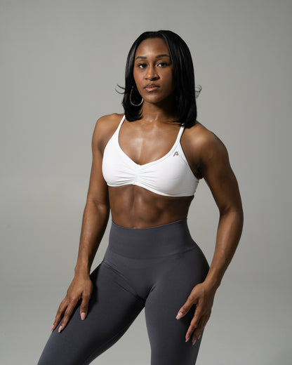Sandy Bra - White - Best Sports Bra | Alphalete