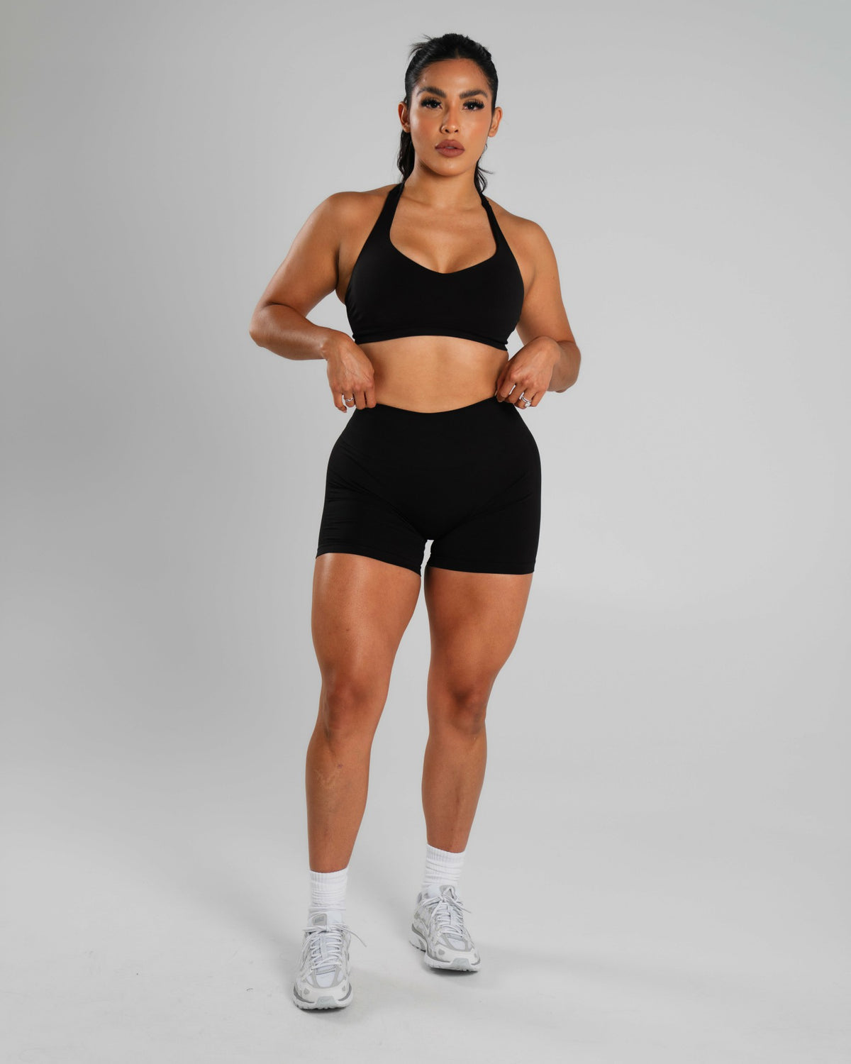 Amplify Mid Rise Short - Black - Workout Clothes For Women | Alphalete