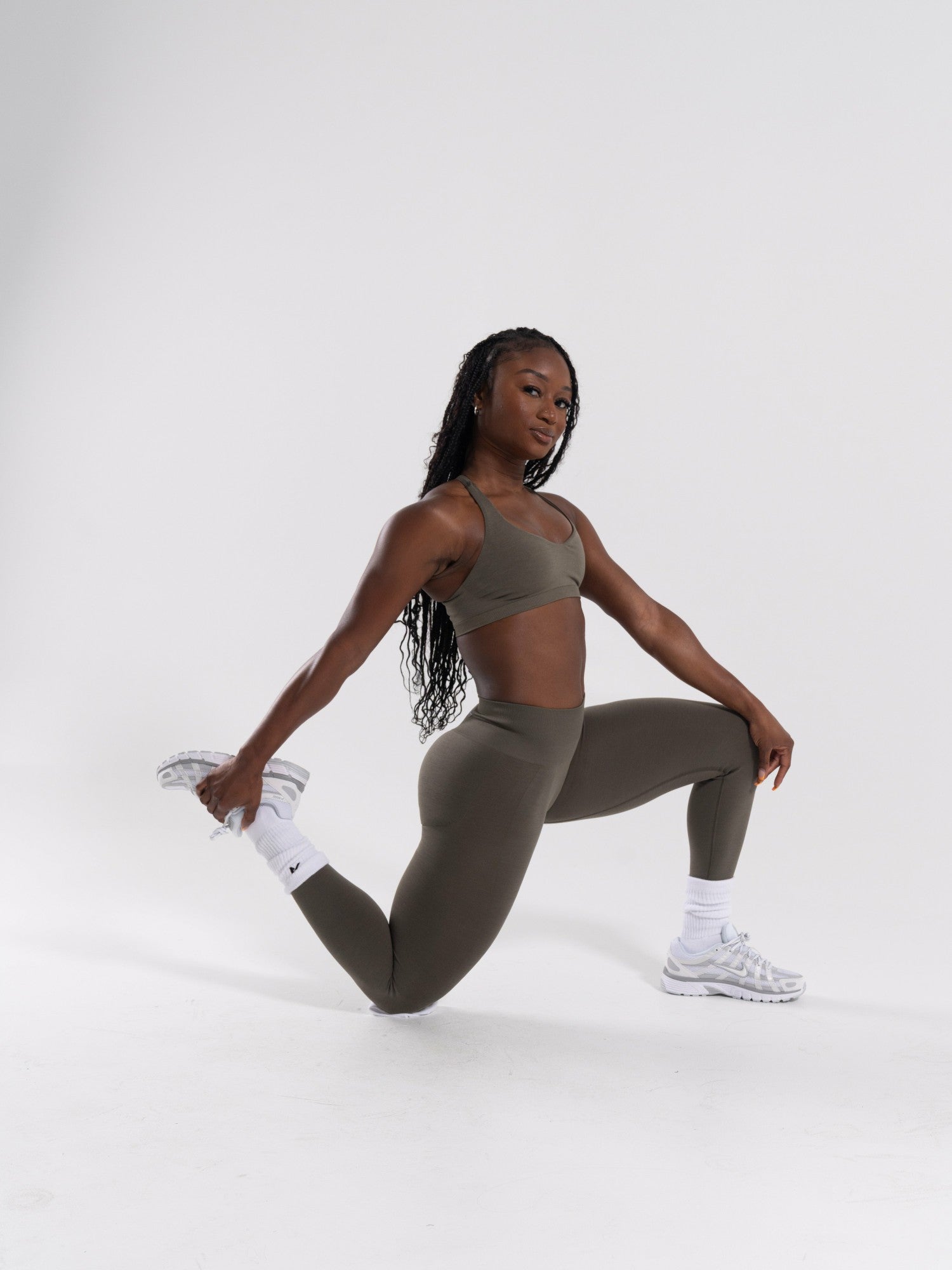 Pump Mid Rise Legging - Khaki | Alphalete