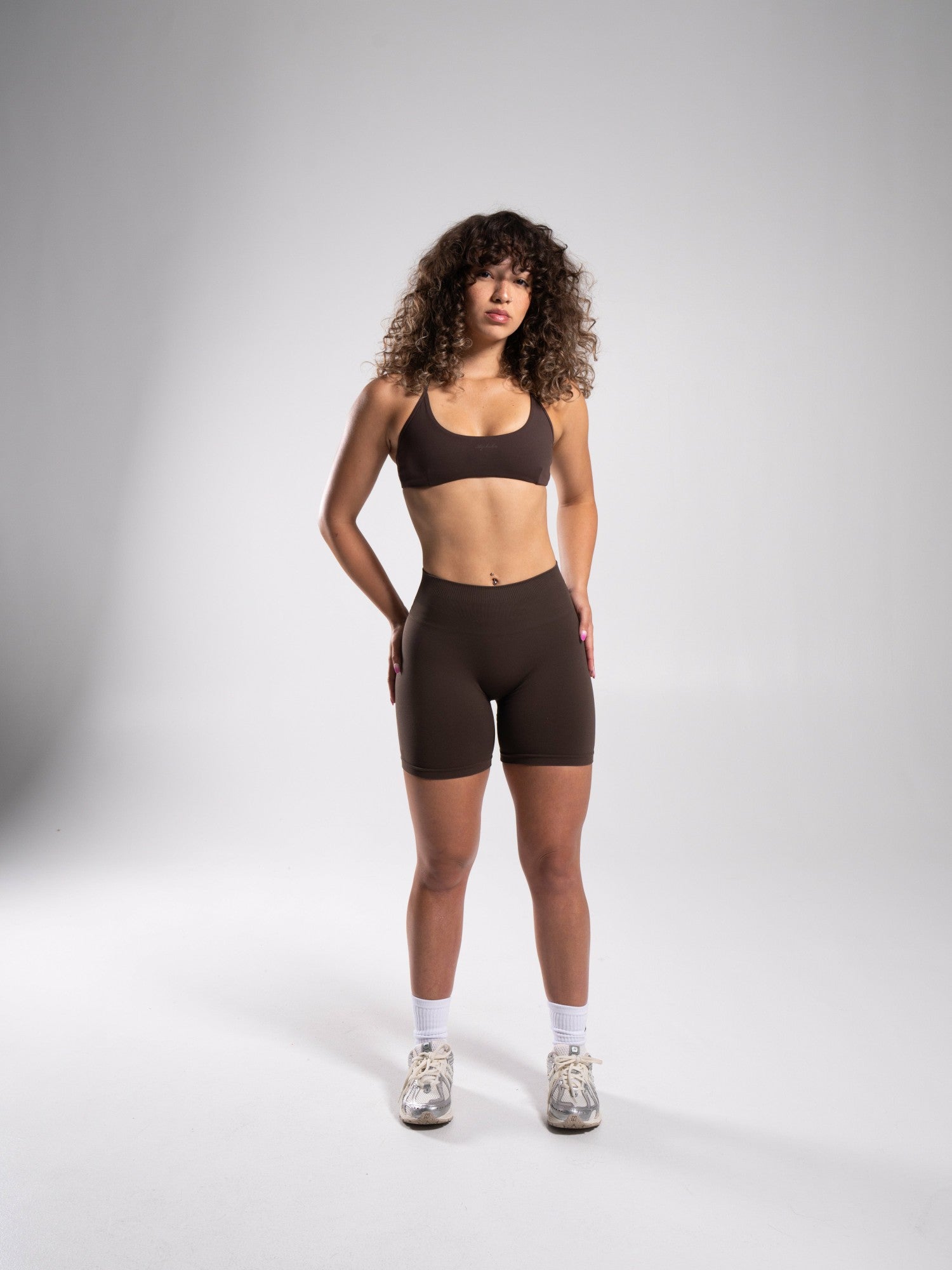 Pump Mid Rise Short - Walnut - Workout Clothes For Women | Alphalete