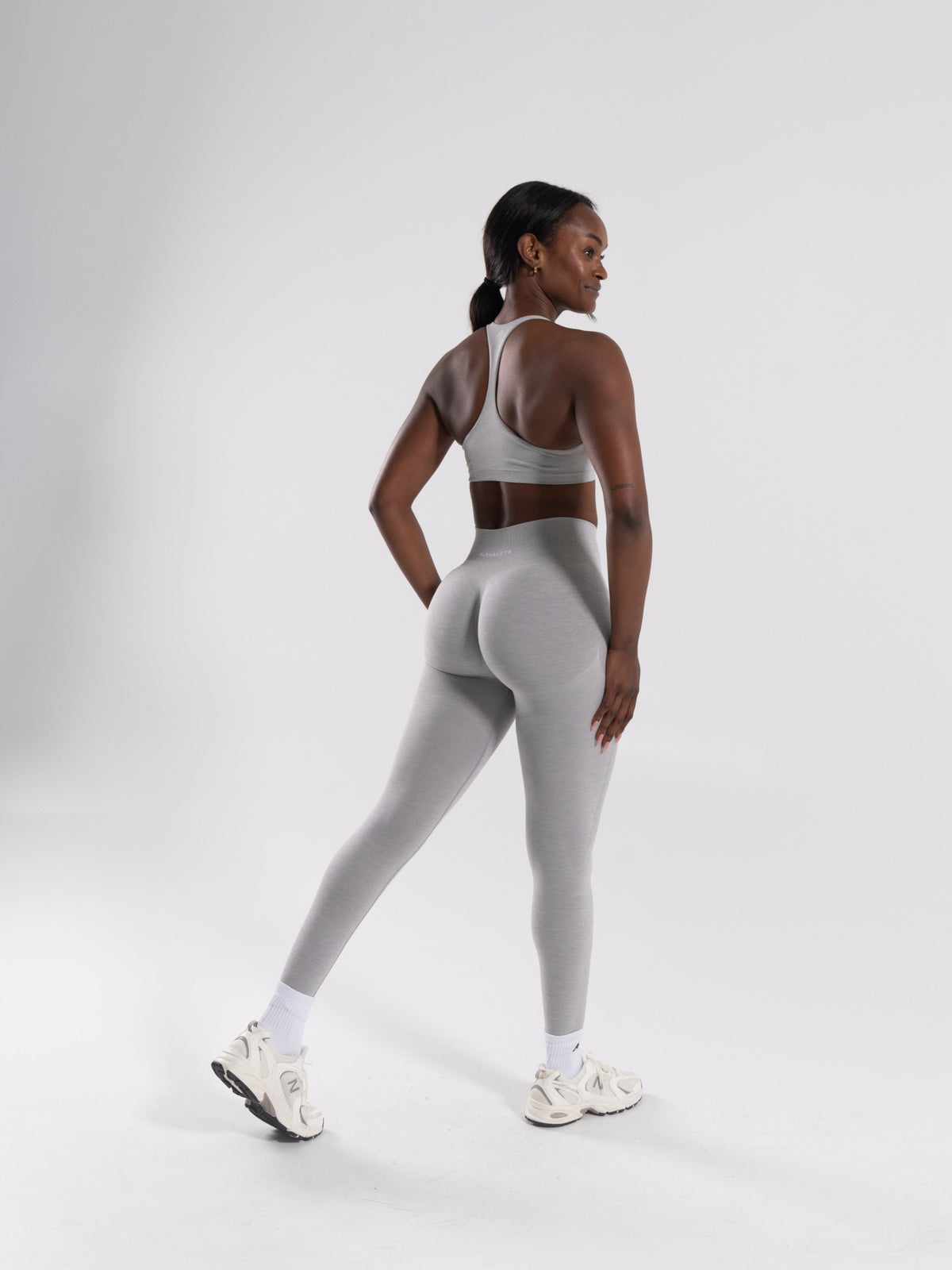 Pump High Rise Legging - LT Heather | Alphalete