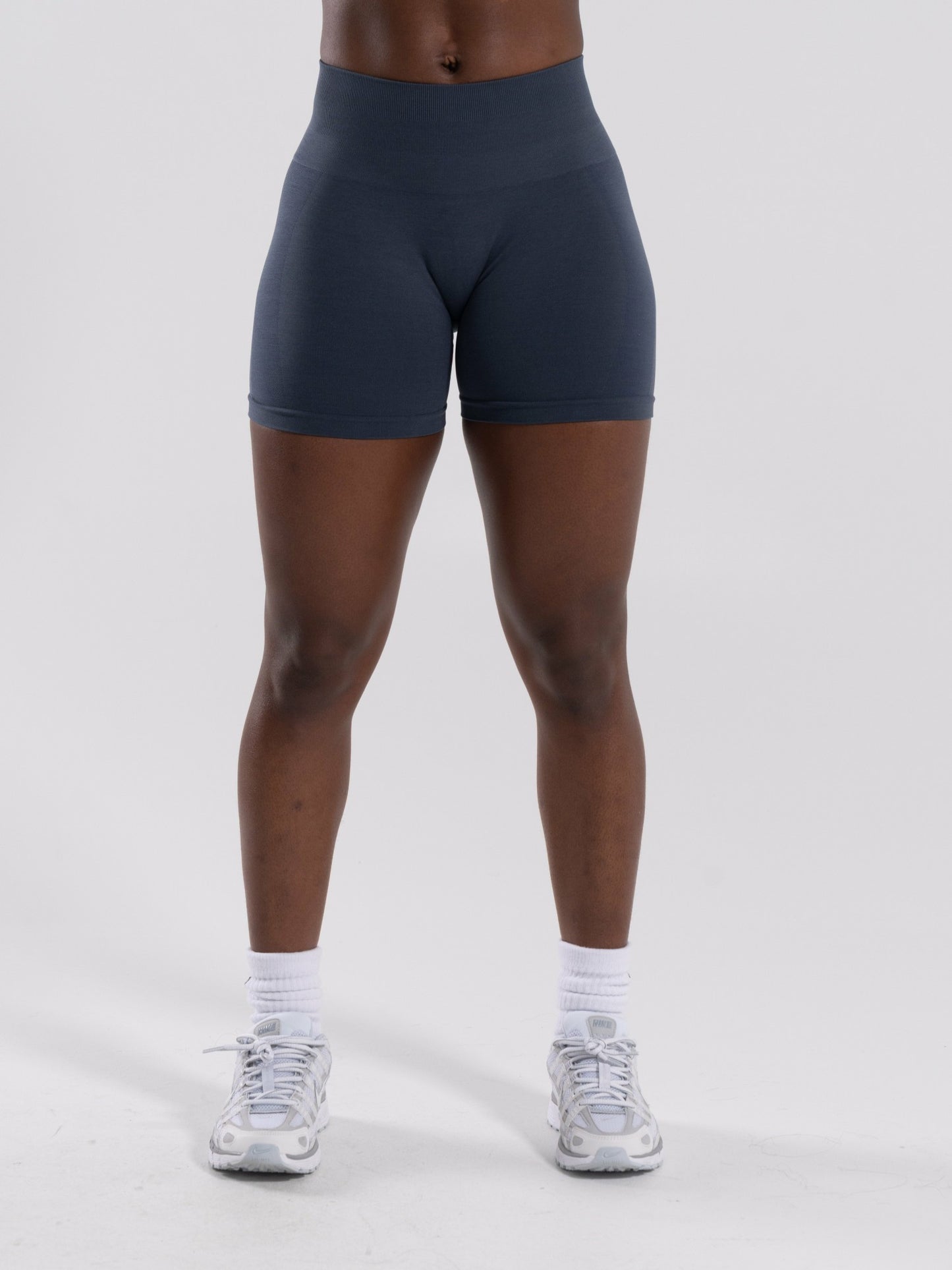 Pump Mid Rise Short - Dusty Navy | Alphalete