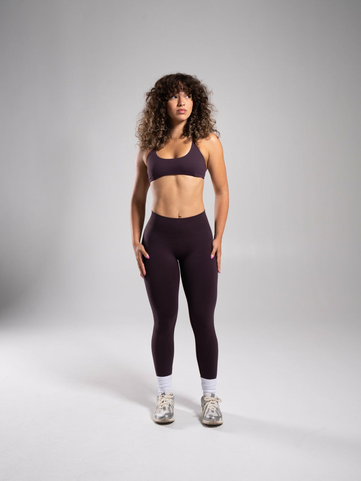 Pump Mid Rise Legging - Black Garnet | Alphalete