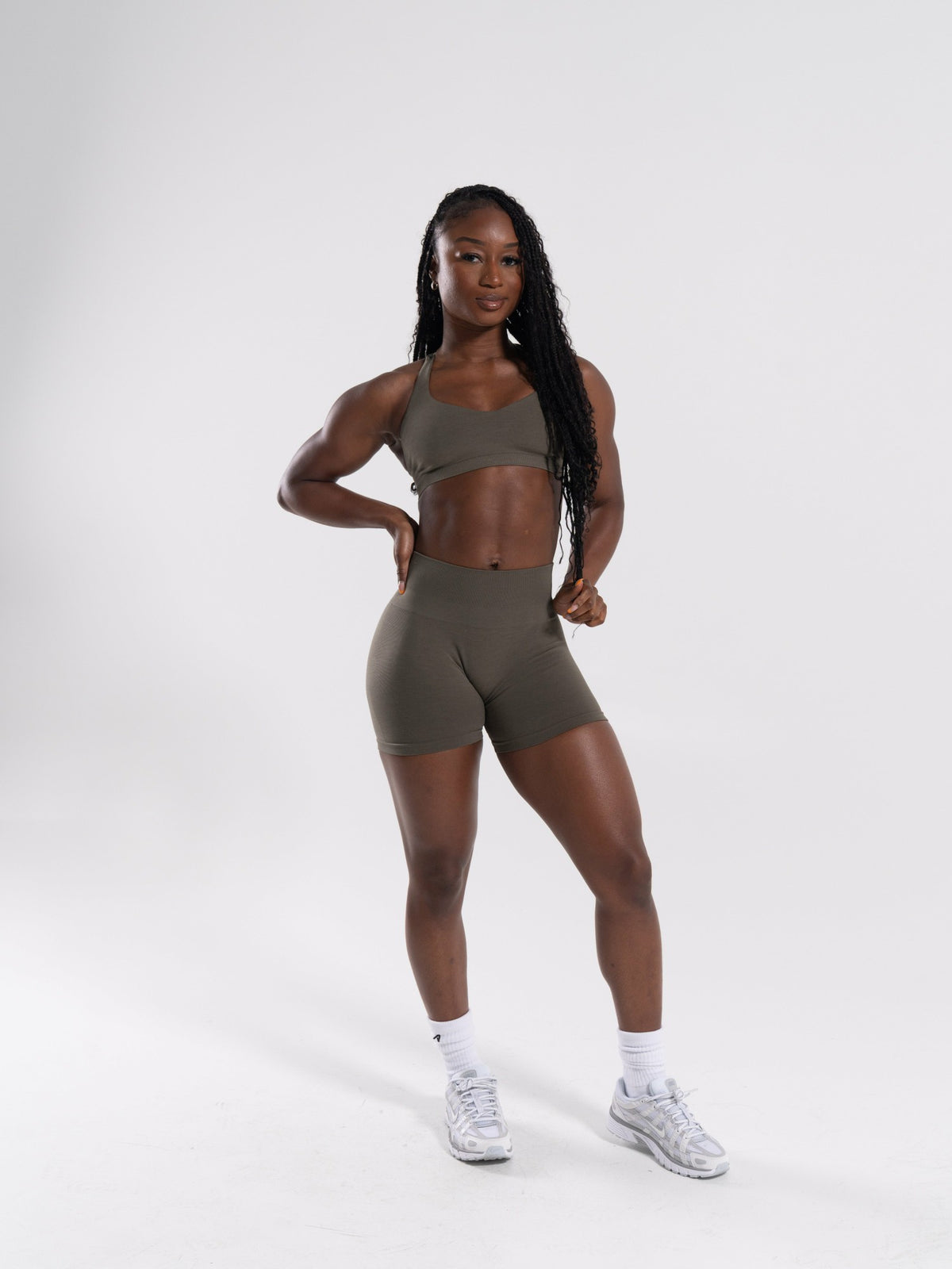 Pump Mid Rise Short - Khaki - Workout Clothes For Women | Alphalete