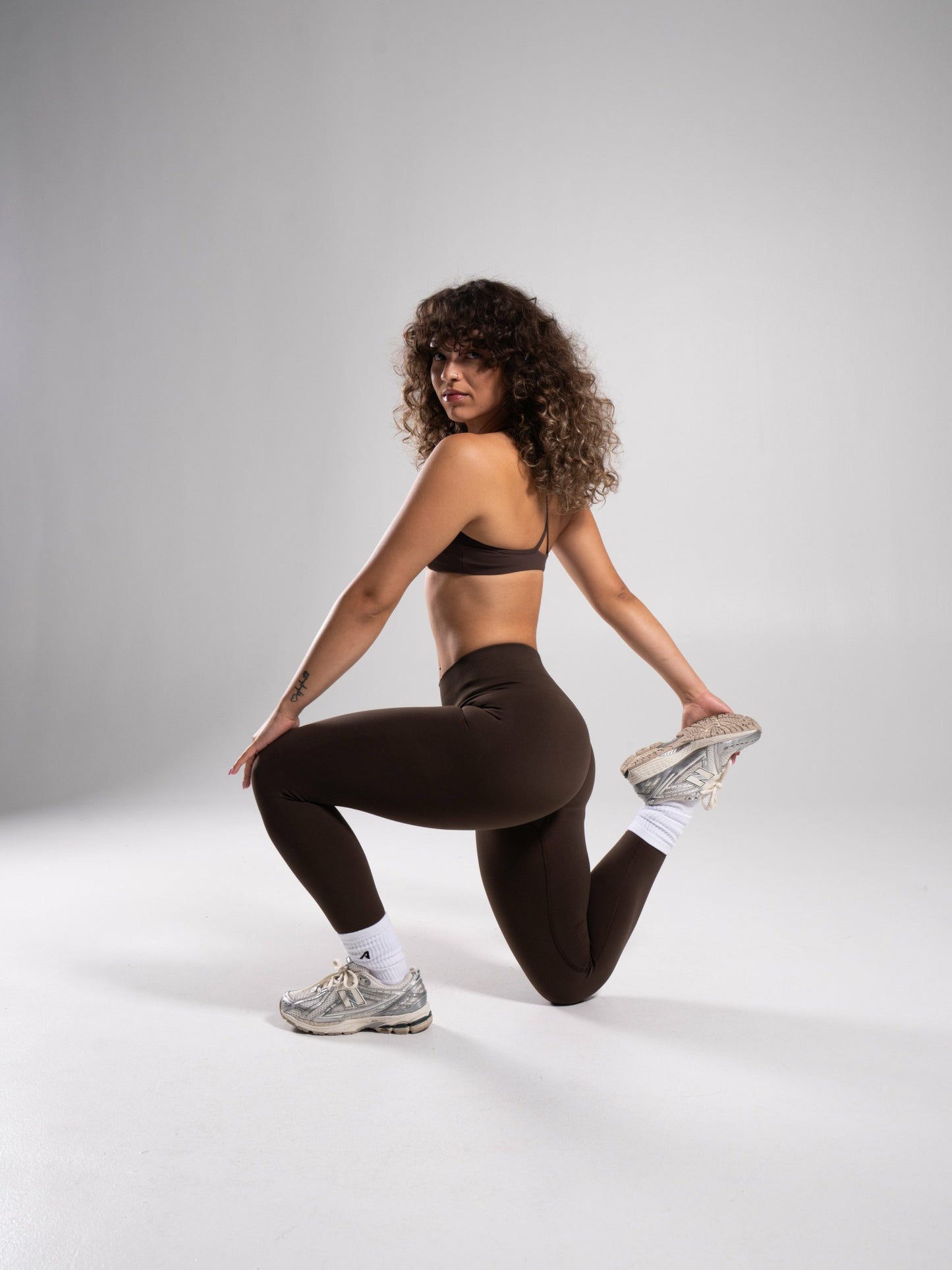Pump Mid Rise Legging - Walnut | Alphalete