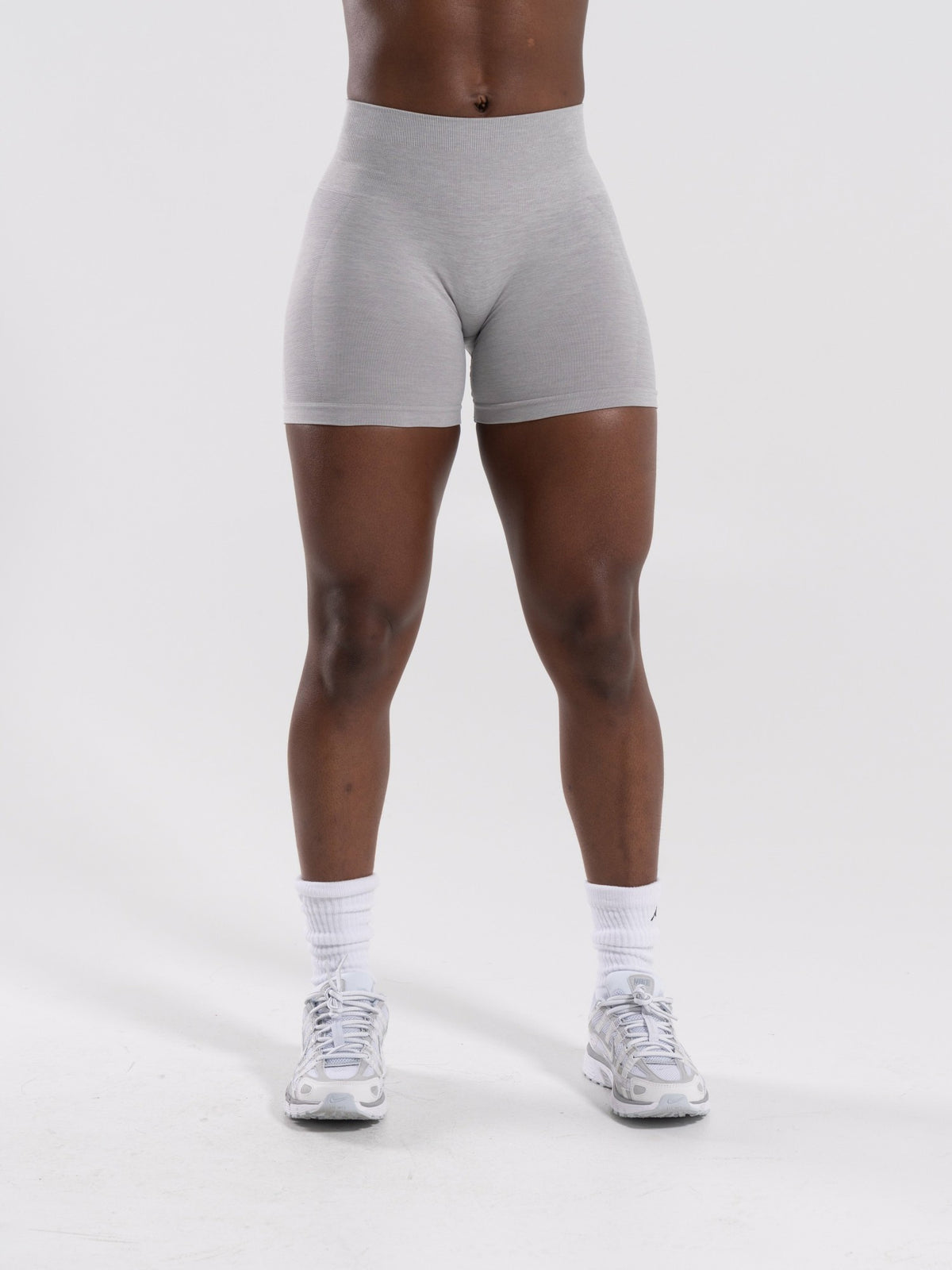 Pump Mid Rise Short - LT Heather | Alphalete