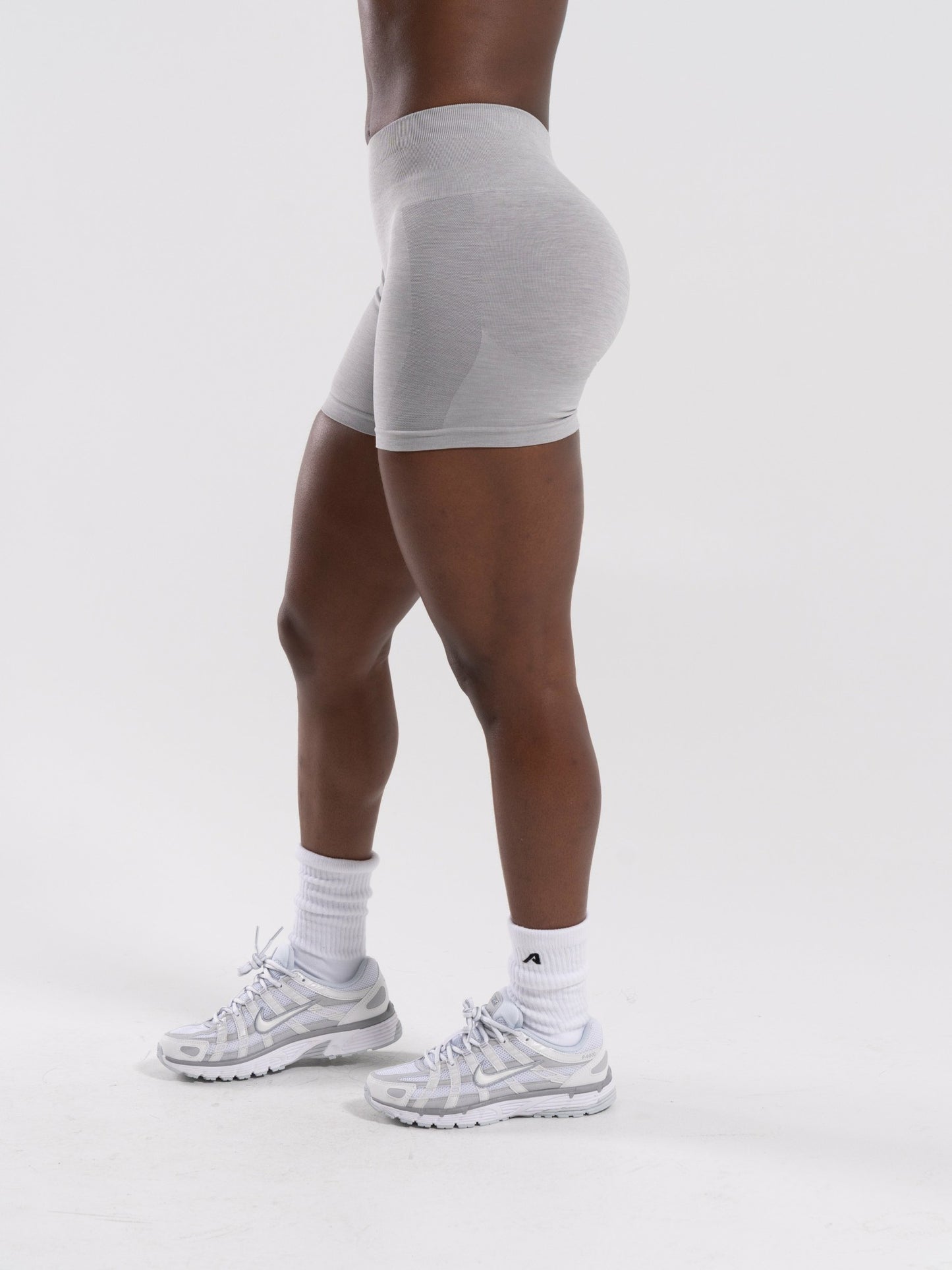 Pump Mid Rise Short - LT Heather | Alphalete