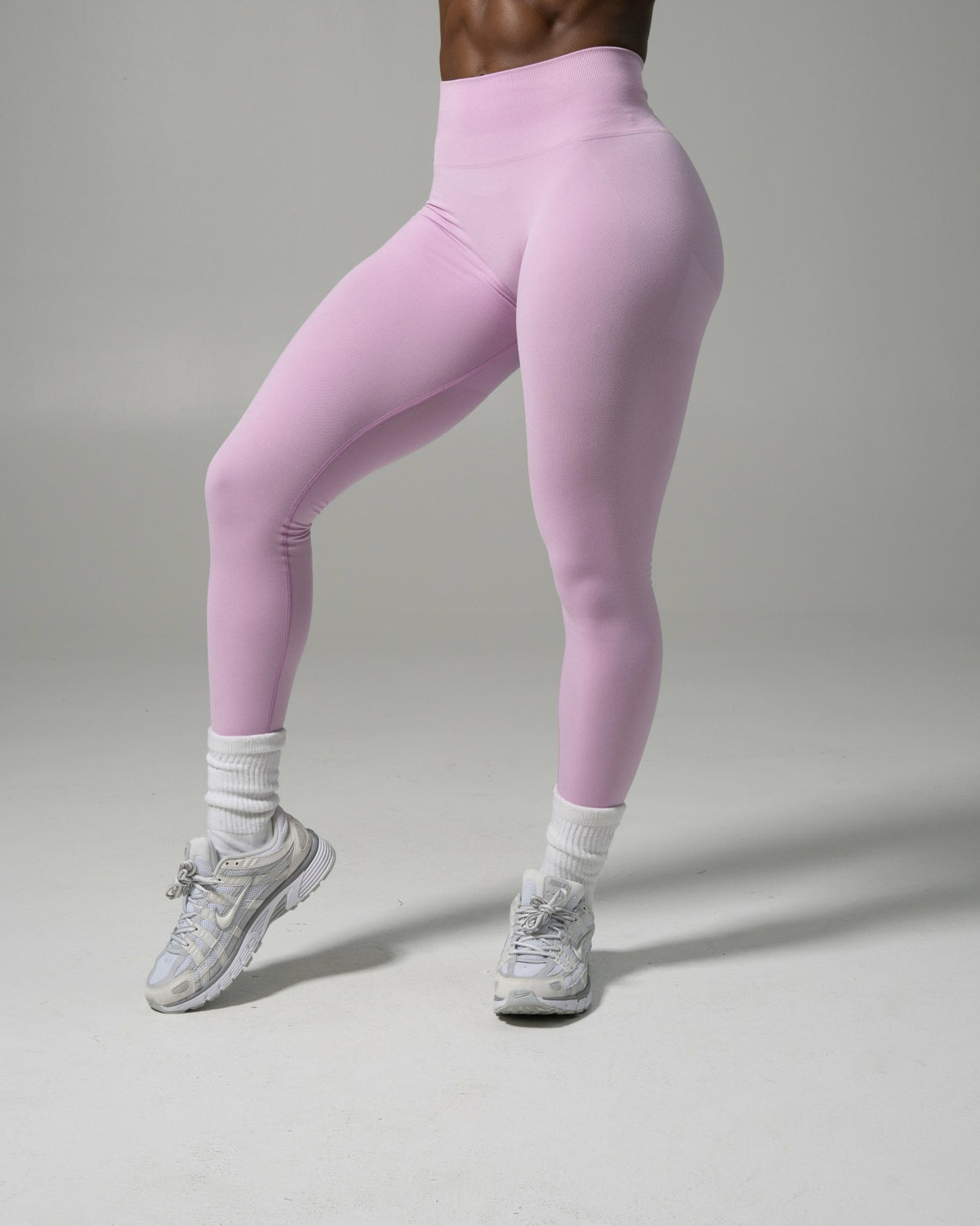 Pump Mid Rise Legging - Poise | Alphalete