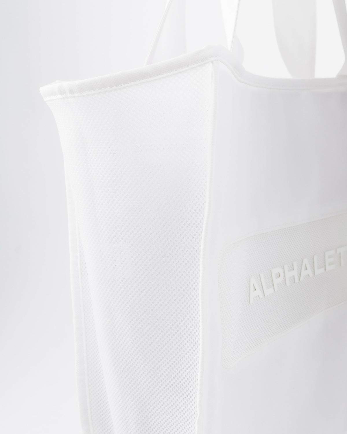 Mesh Tote Bag - White - Workout Clothes | Alphalete