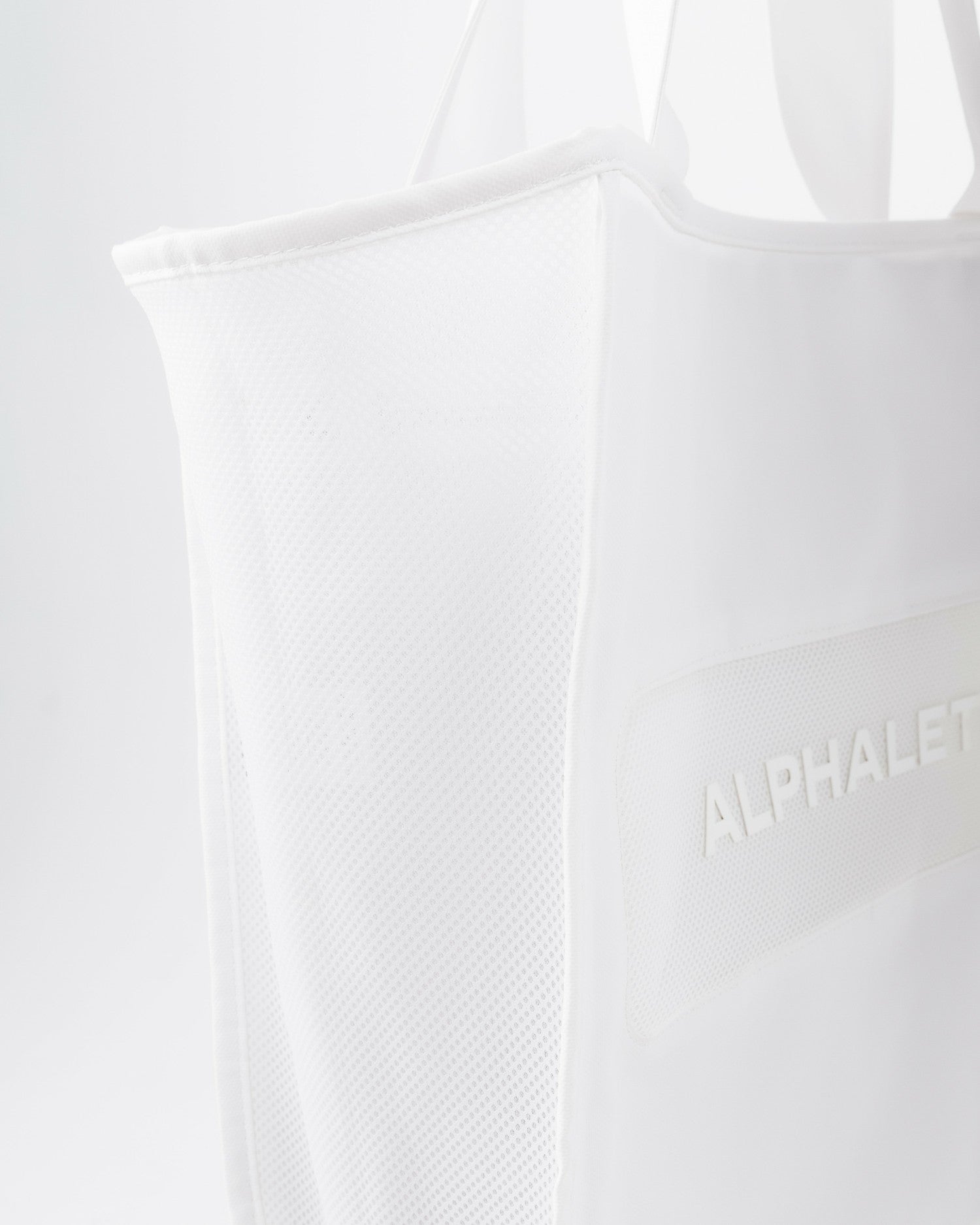 Mesh Tote Bag - White - Workout Clothes | Alphalete