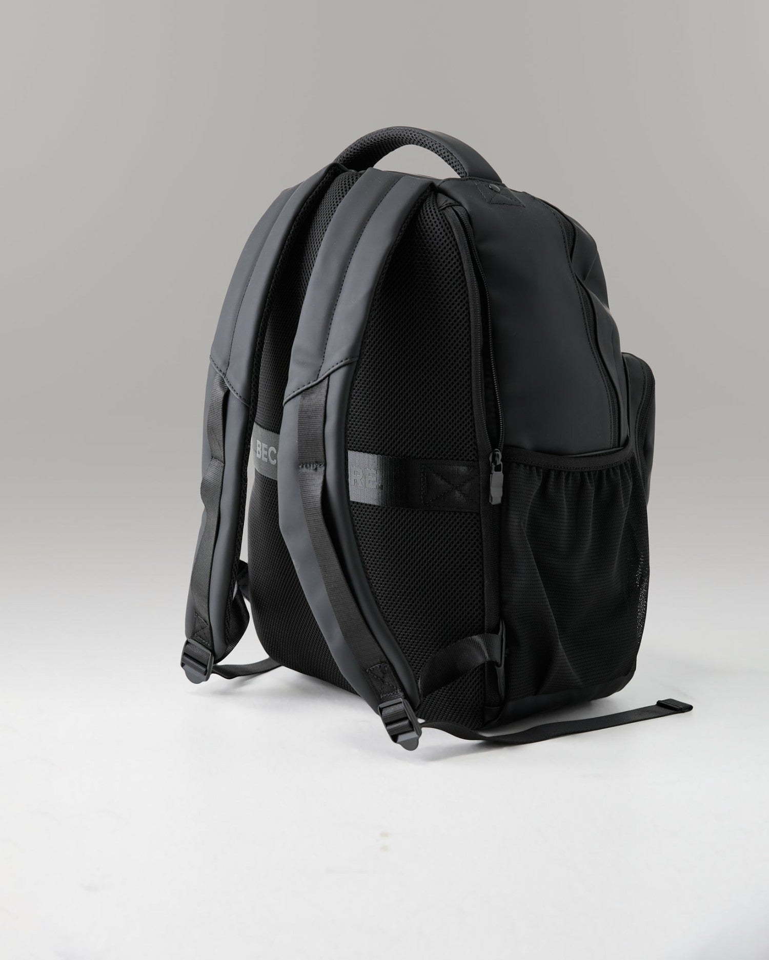 Voyage Backpack - Black - Workout Clothes | Alphalete