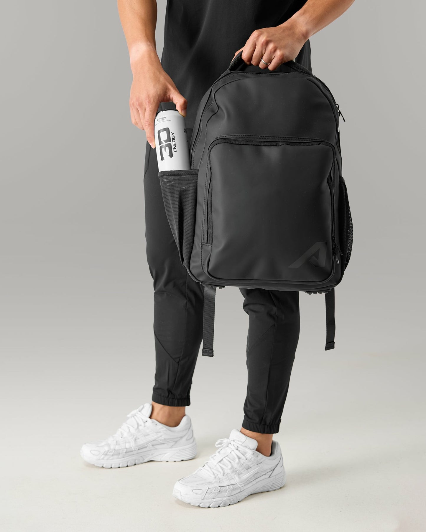 Voyage Backpack - Black - Workout Clothes | Alphalete