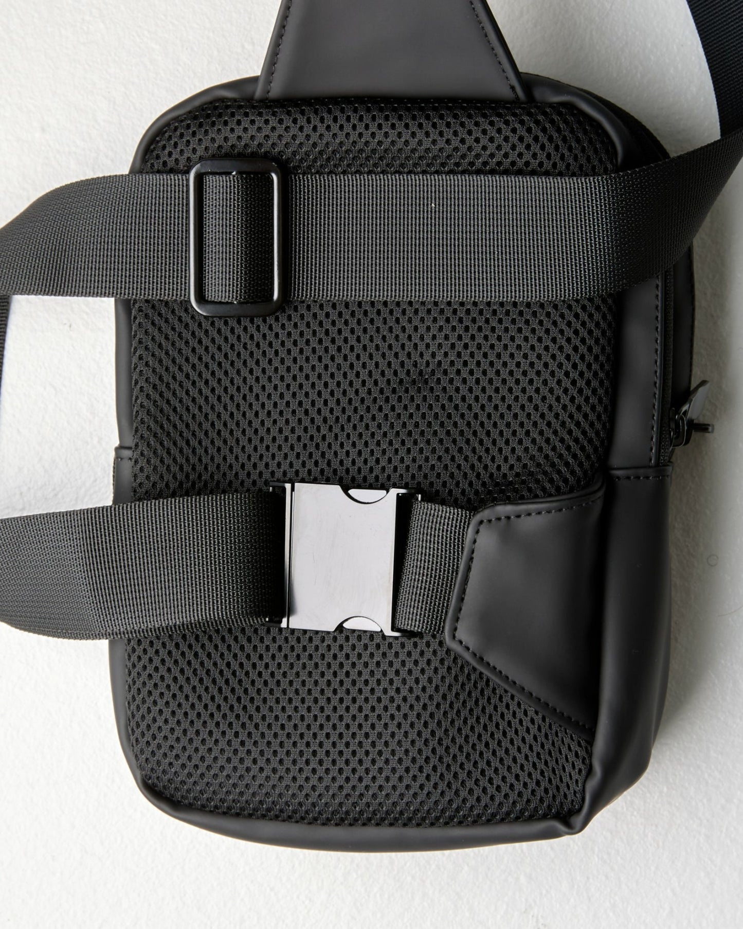 Voyage Crossbody Bag - Black - Workout Clothes | Alphalete