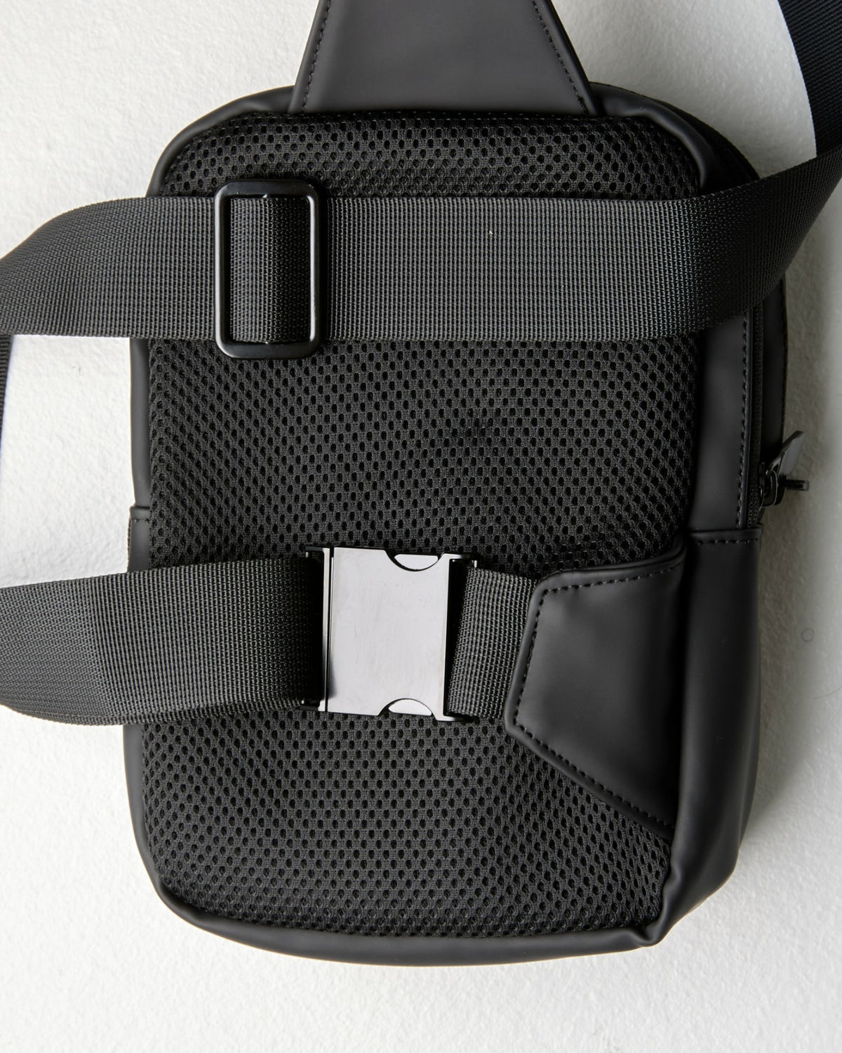 Voyage Crossbody Bag - Black - Workout Clothes | Alphalete
