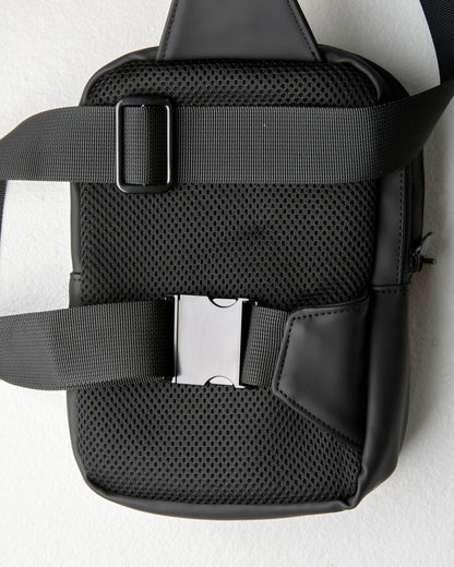 Voyage Crossbody Bag - Black - Workout Clothes | Alphalete