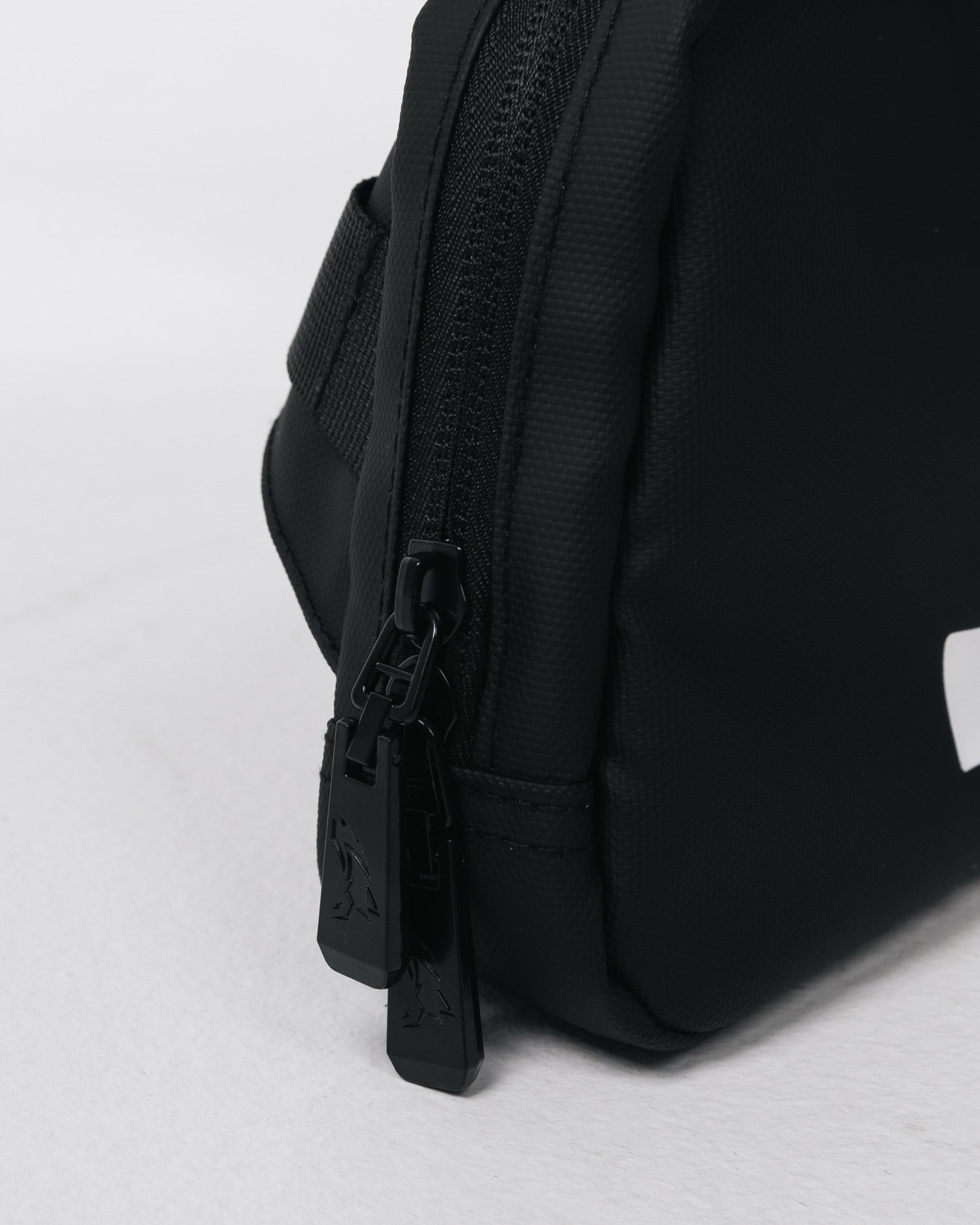 Core Crossbody - Black - Workout Clothes | Alphalete