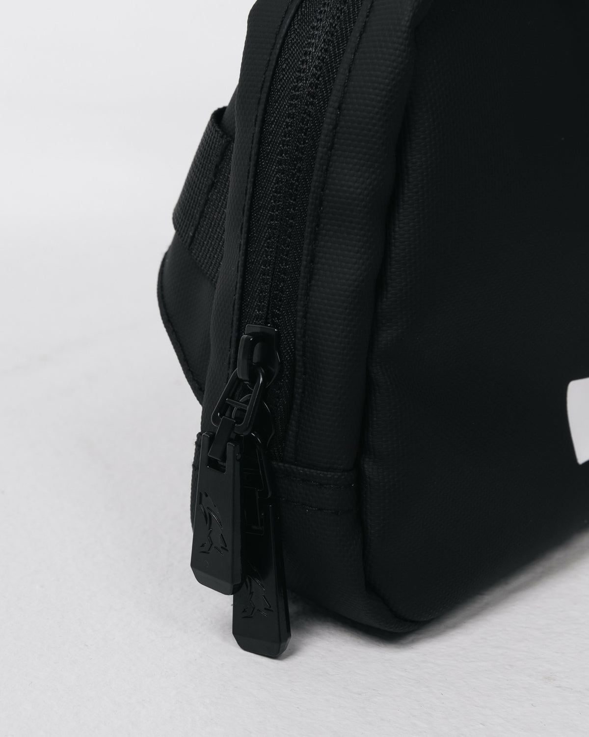 Core Crossbody - Black - Workout Clothes | Alphalete