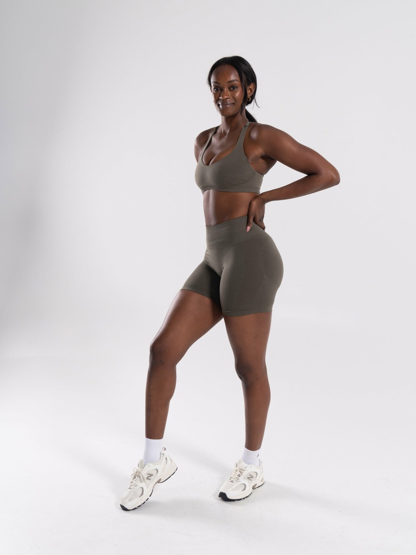 Pump High Rise Short - Khaki - Workout Clothes For Women | Alphalete