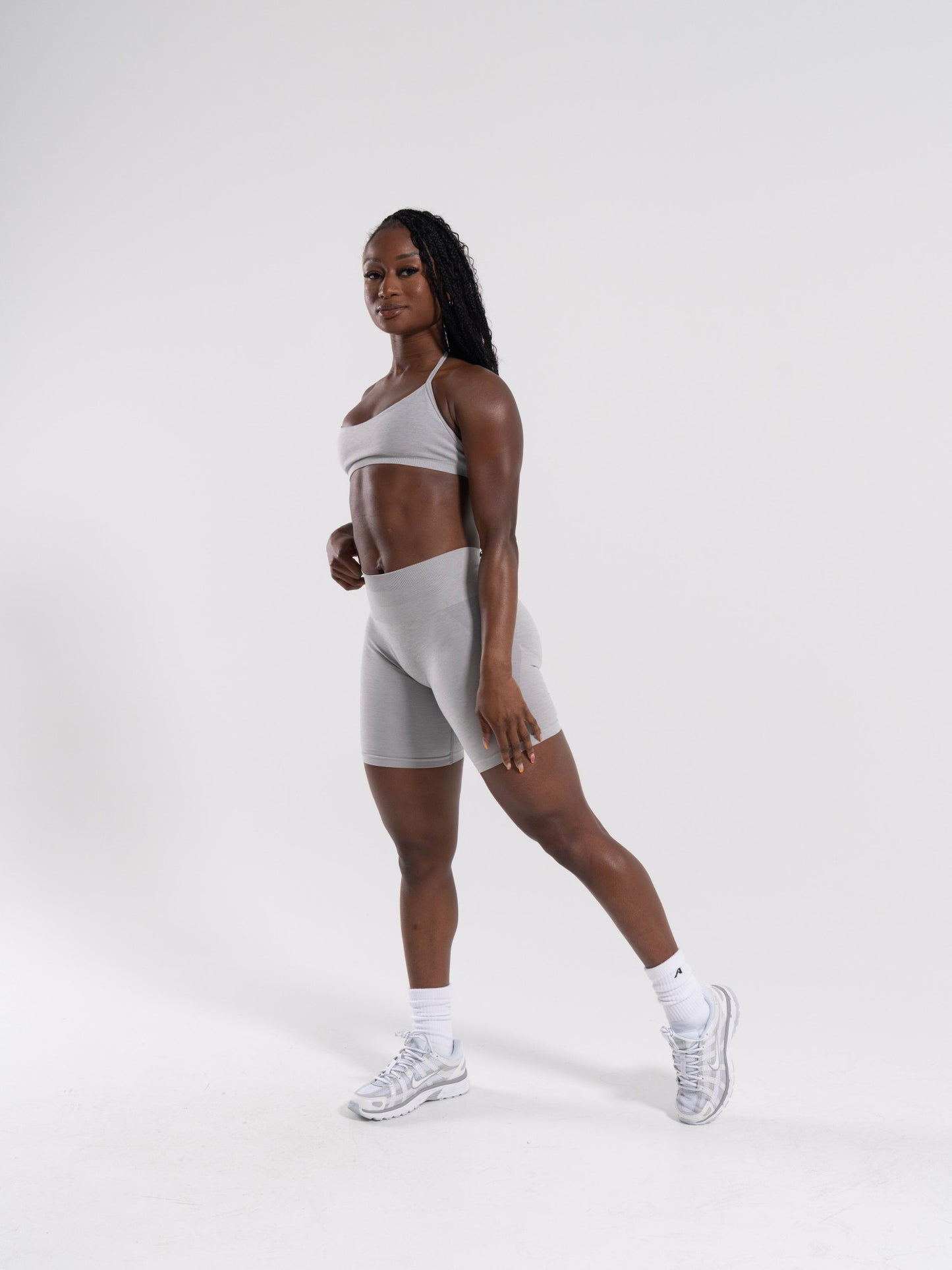 Pump Mid Rise Biker Short - LT Heather | Alphalete