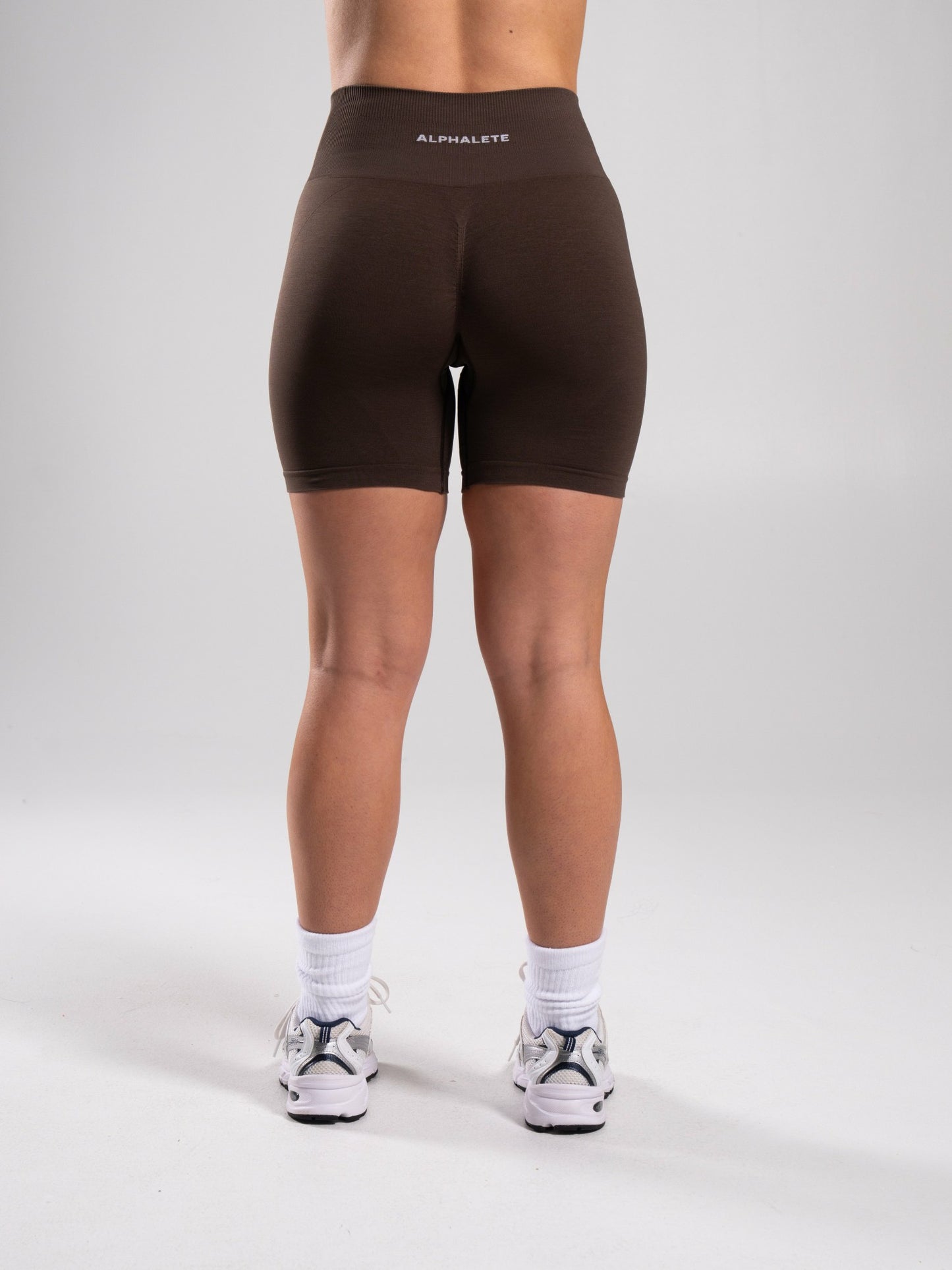 Revive High Rise Short - Walnut | Alphalete