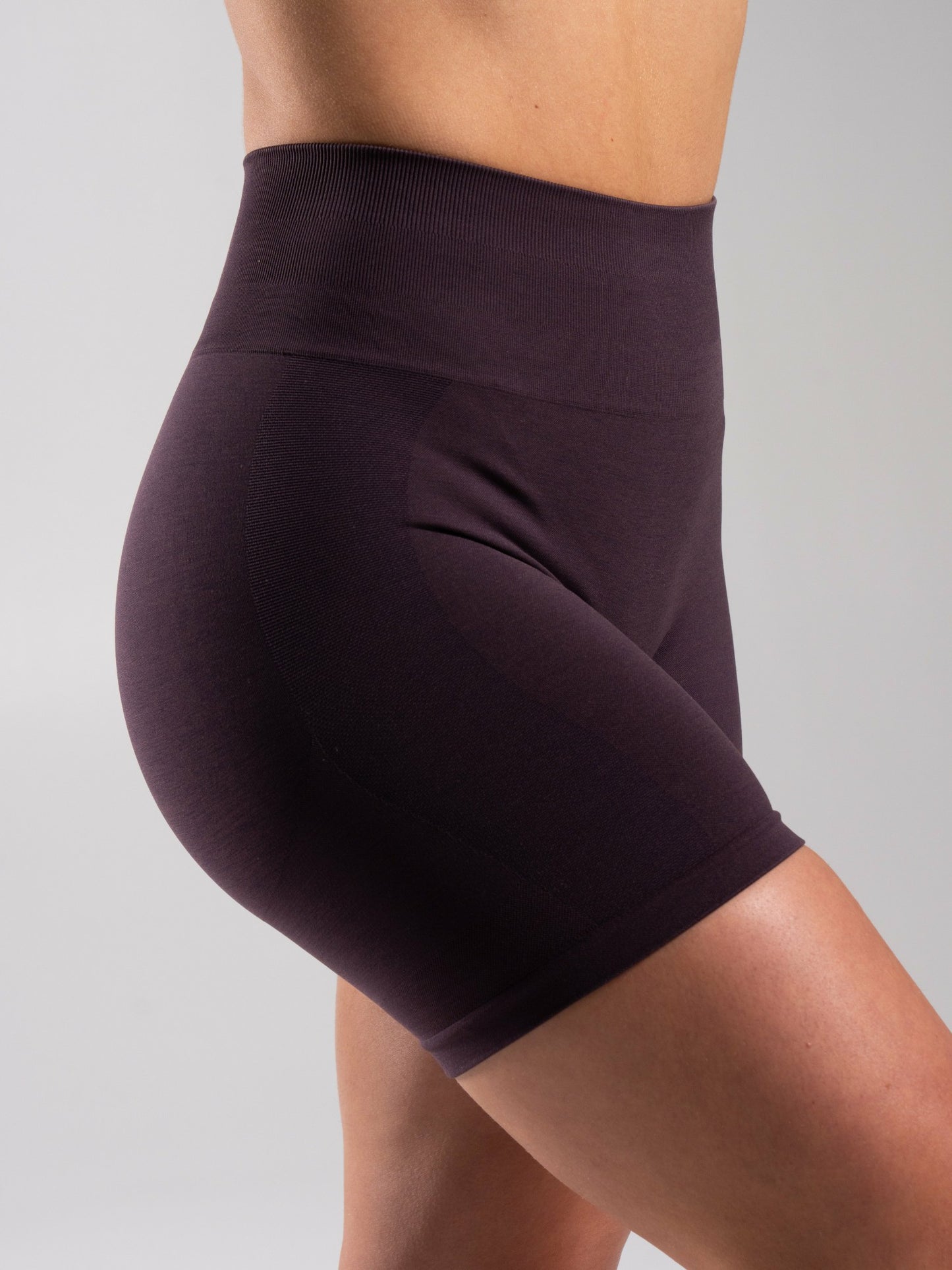 Pump High Rise Short - Black Garnet | Alphalete