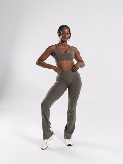 Pump Mid Rise Flared Pant Long - Khaki | Alphalete