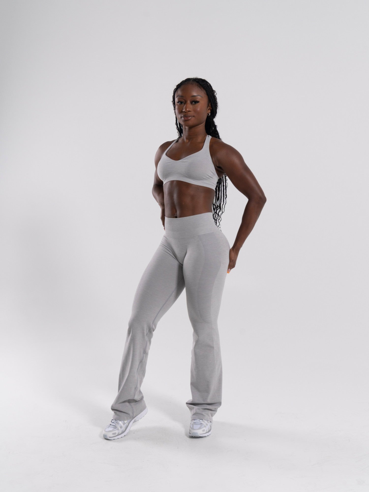 Pump Mid Rise Flared Pant - LT Heather | Alphalete