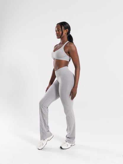 Pump Mid Rise Flared Pant Long - LT Heather | Alphalete