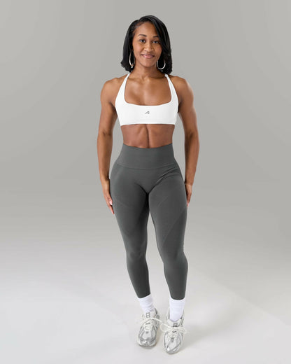 Verge Bra - White - Best Sports Bra | Alphalete