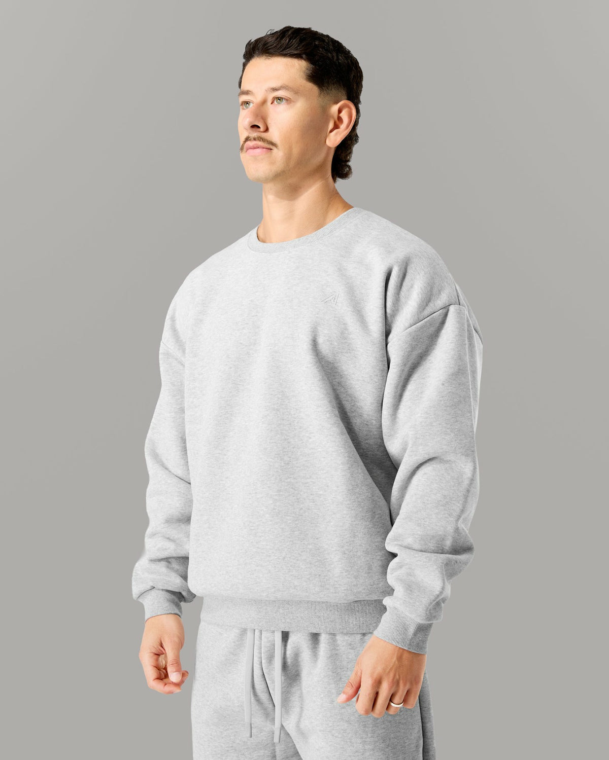 Staple Crewneck - Heather Grey - Workout Clothes | Alphalete