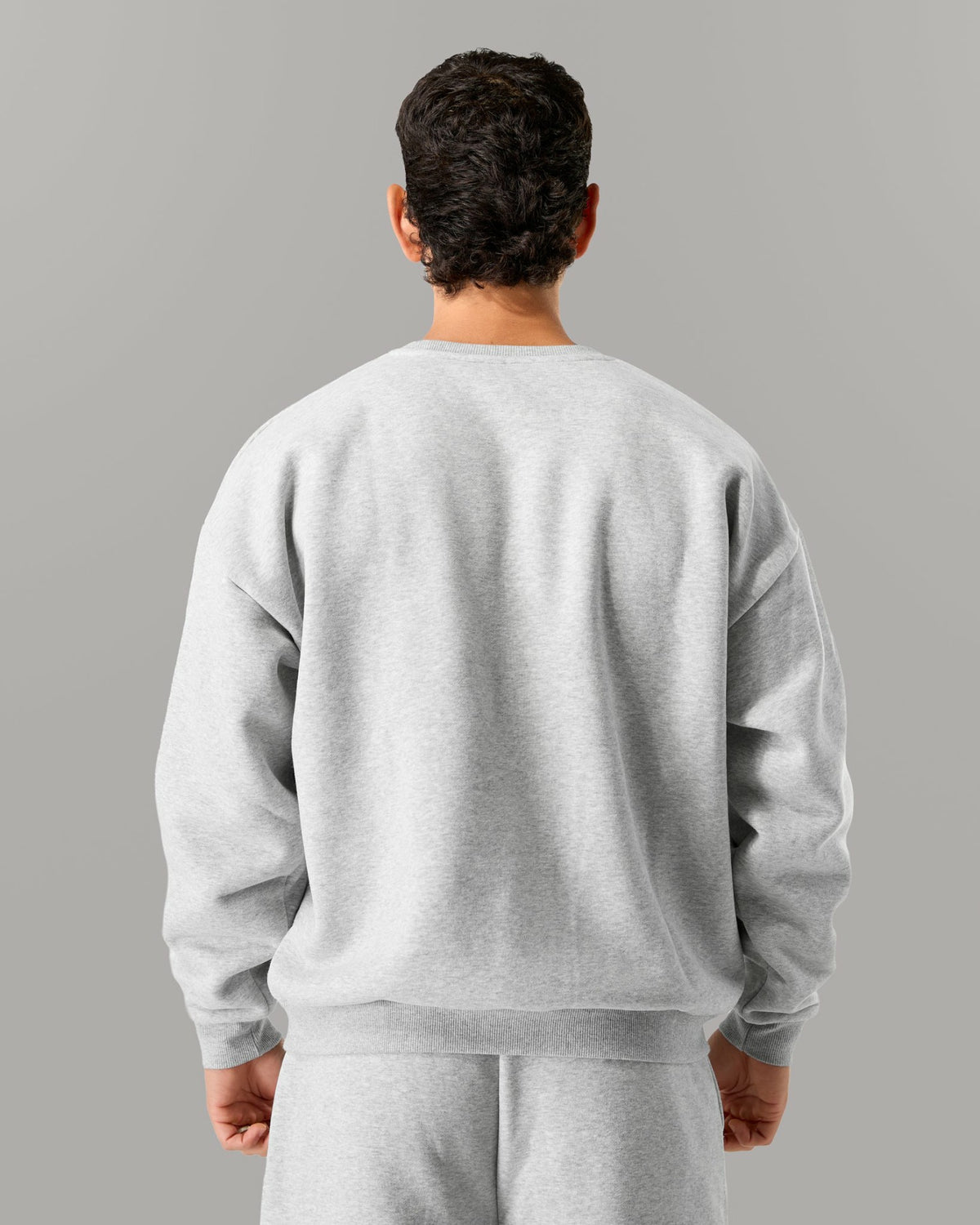 Staple Crewneck - Heather Grey - Workout Clothes | Alphalete