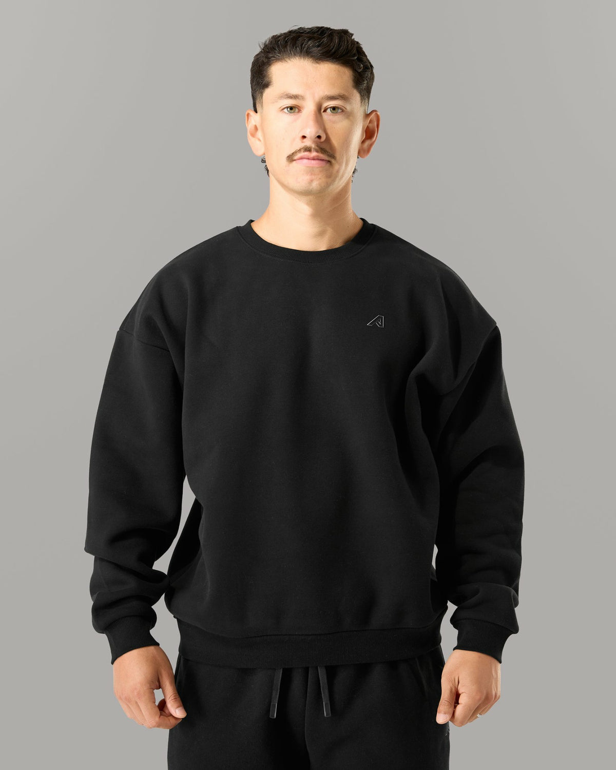 Staple Crewneck - Black - Workout Clothes | Alphalete