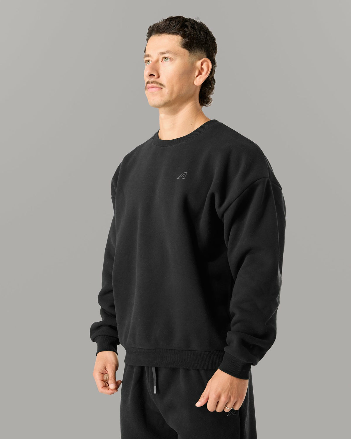 Staple Crewneck - Black - Workout Clothes | Alphalete
