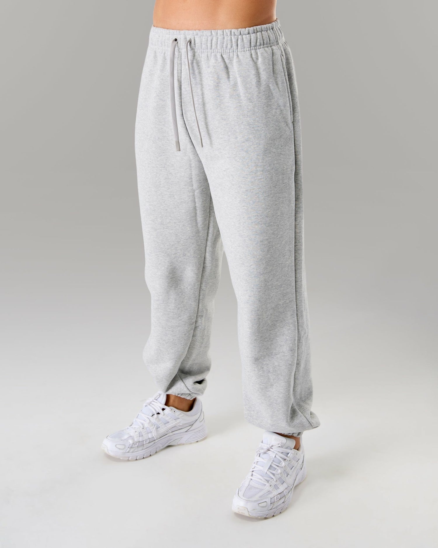 Staple Jogger - Heather Grey - Track Suits For Women | Alphalete