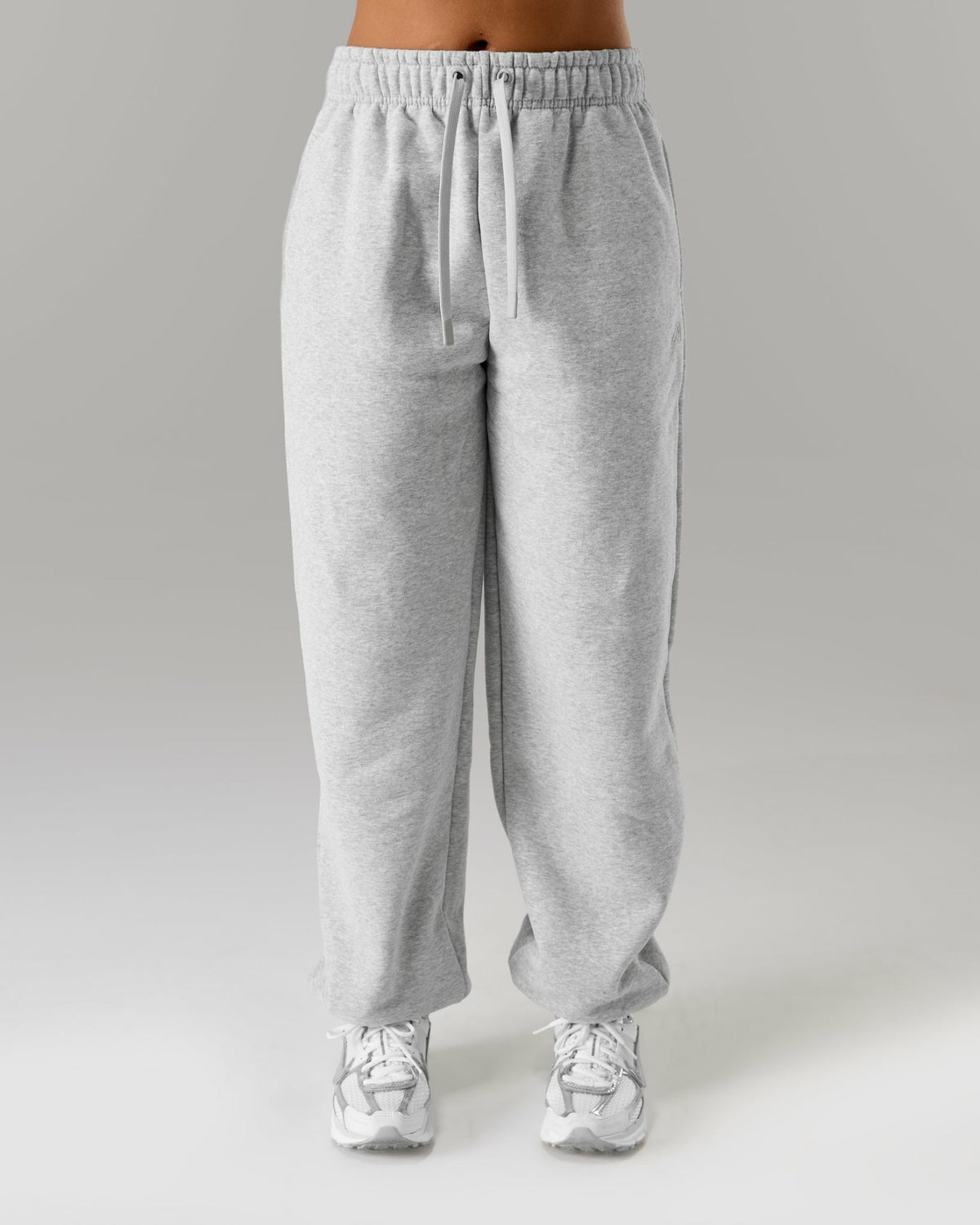 Staple Jogger - Heather Grey - Track Suits For Women | Alphalete