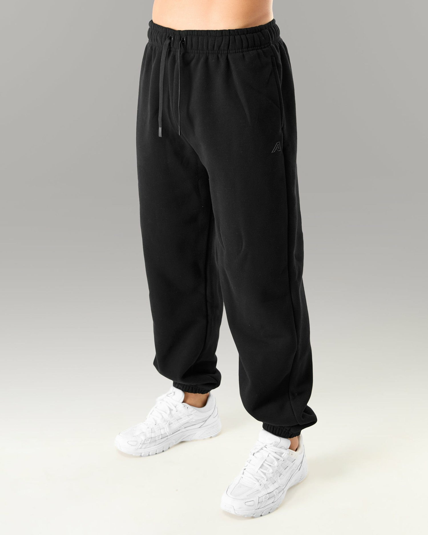 Staple Jogger - Black - Track Suits For Women | Alphalete