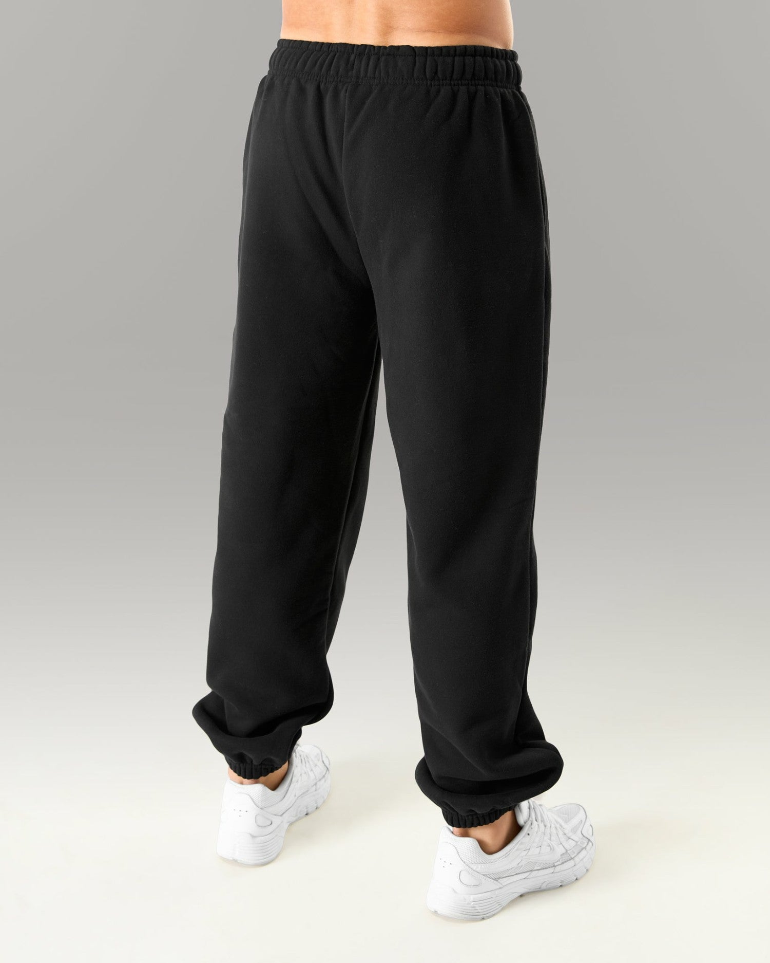Staple Jogger - Black - Track Suits For Women | Alphalete