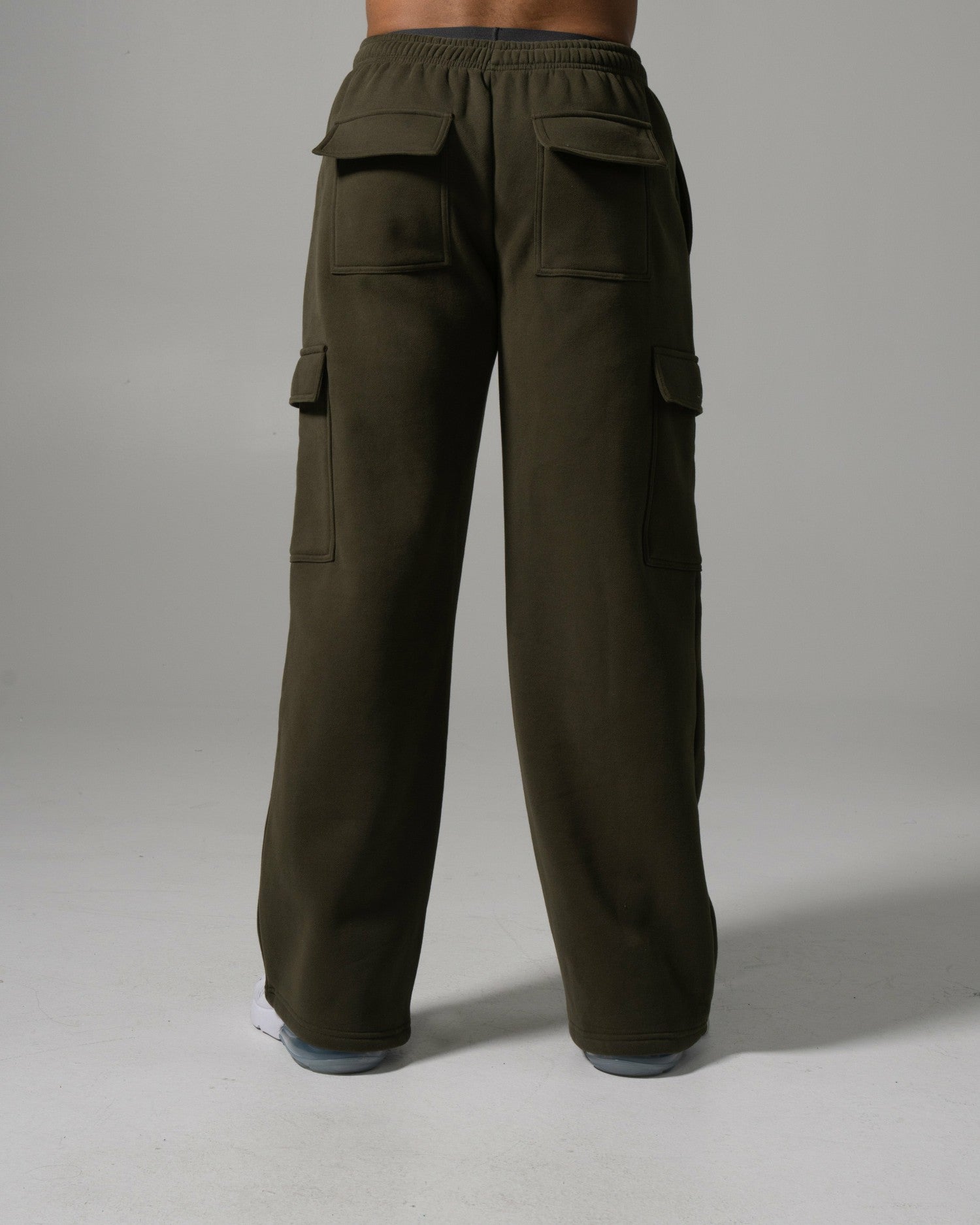 Staple Cargo Pant - Army Green - Workout Clothes For Women | Alphalete