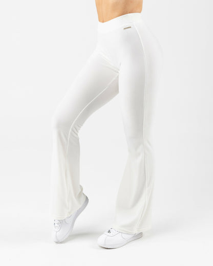 Velour Pant - Lace - Workout Clothes For Women | Alphalete