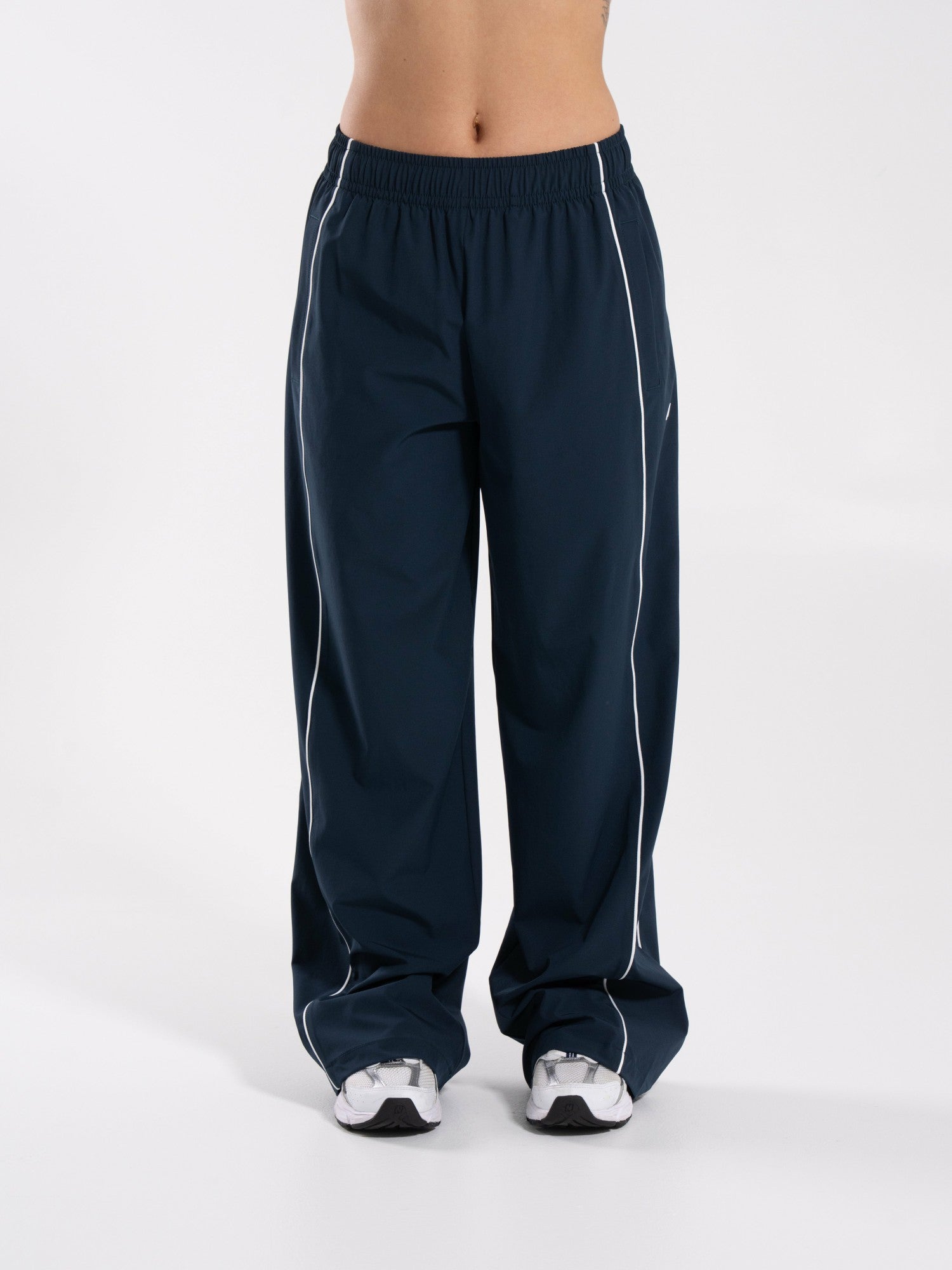 Relay Pant - Dark Cyan - Workout Clothes For Women | Alphalete