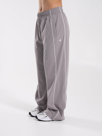 Relay Pant - Nickel - Workout Clothes For Women | Alphalete