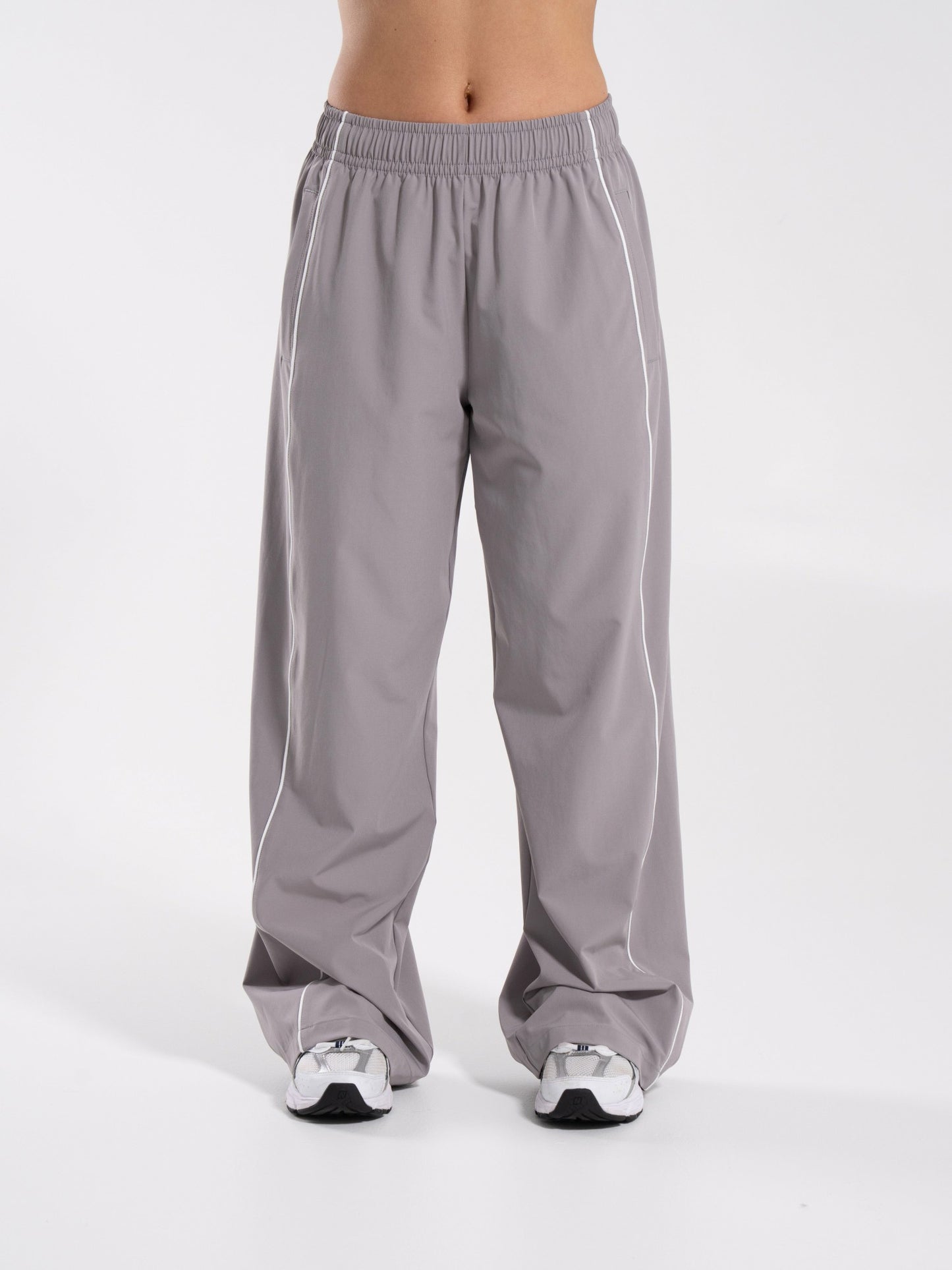 Relay Pant - Nickel - Workout Clothes For Women | Alphalete