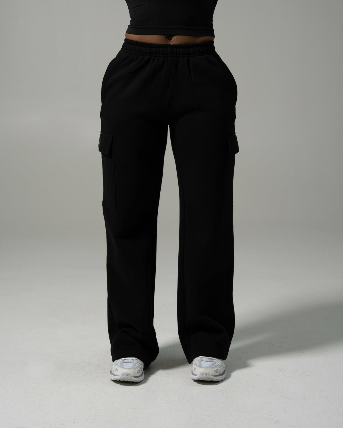 Staple Cargo Pant - Black - Workout Clothes For Women | Alphalete