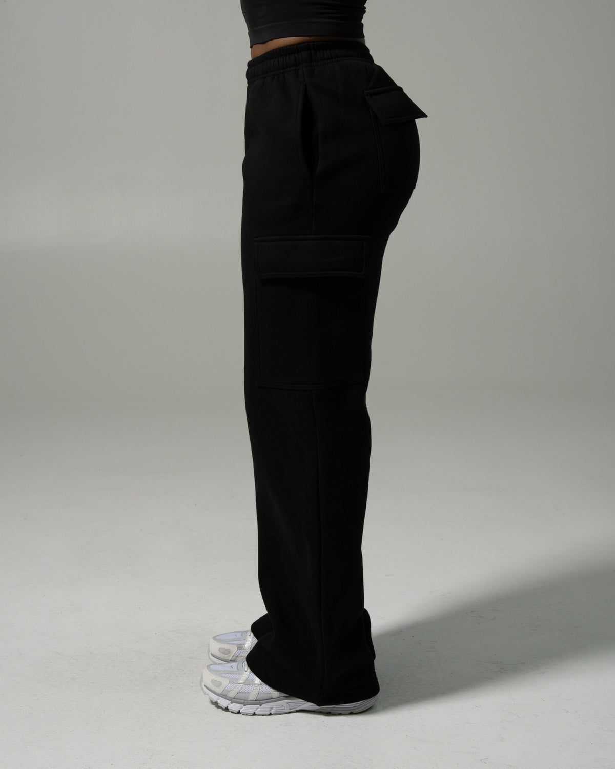 Staple Cargo Pant - Black - Workout Clothes For Women | Alphalete