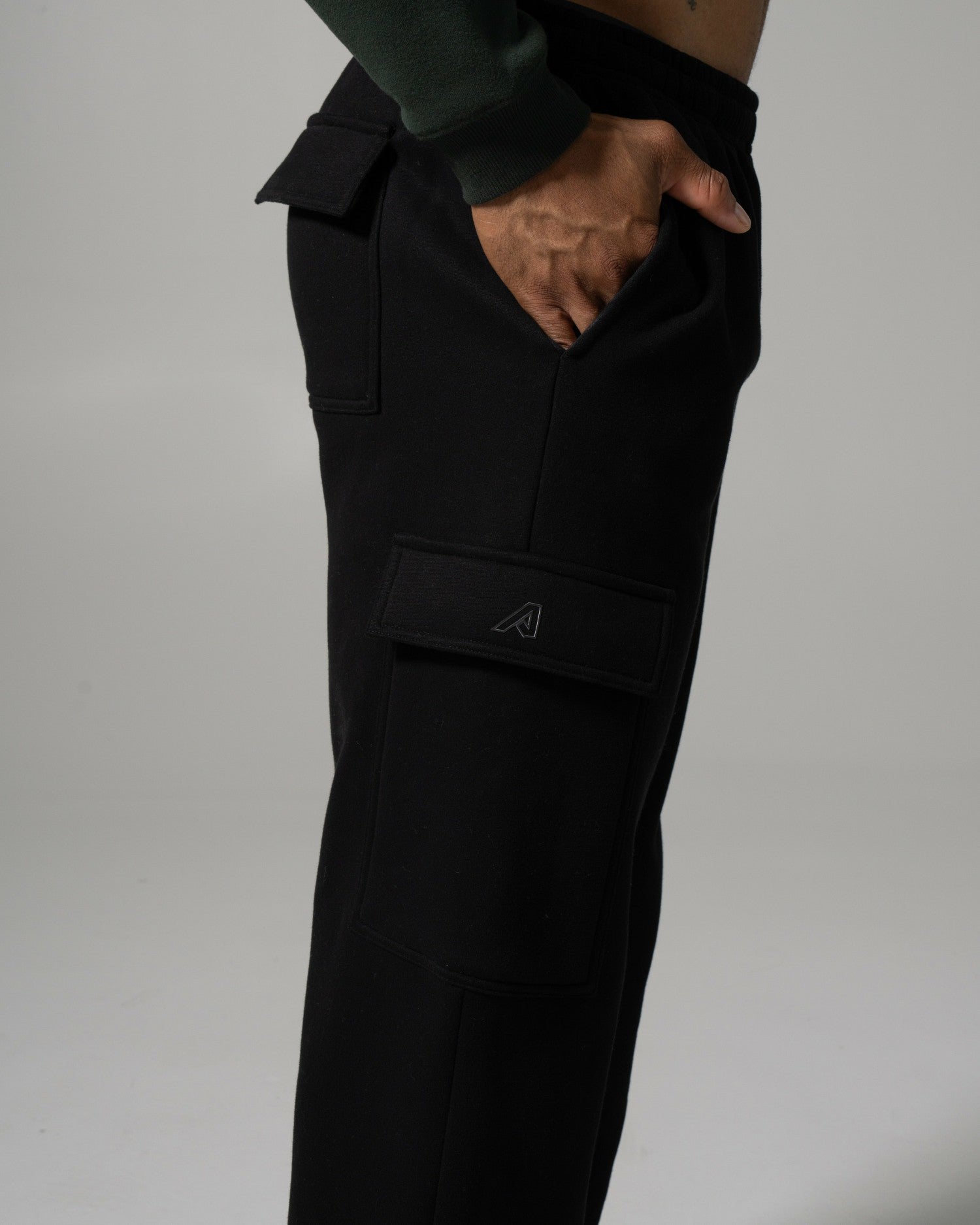 Staple Cargo Pant - Black - Workout Clothes For Women | Alphalete