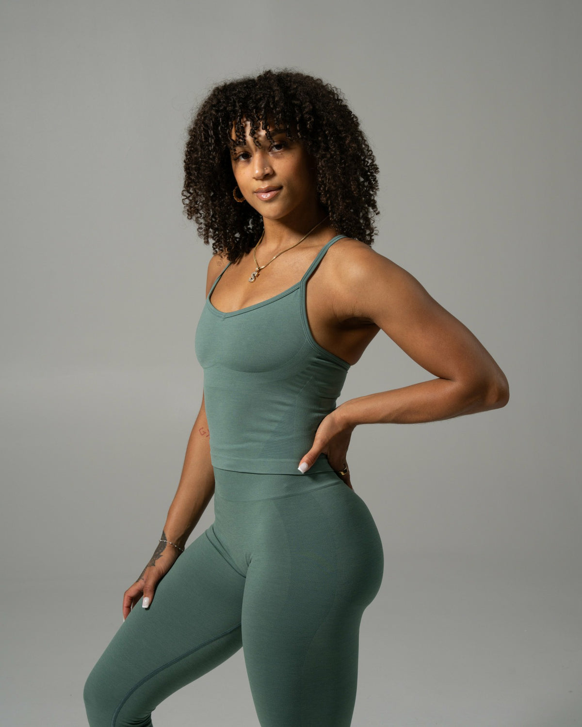 Crossed Push Tank - Juniper Green | Alphalete